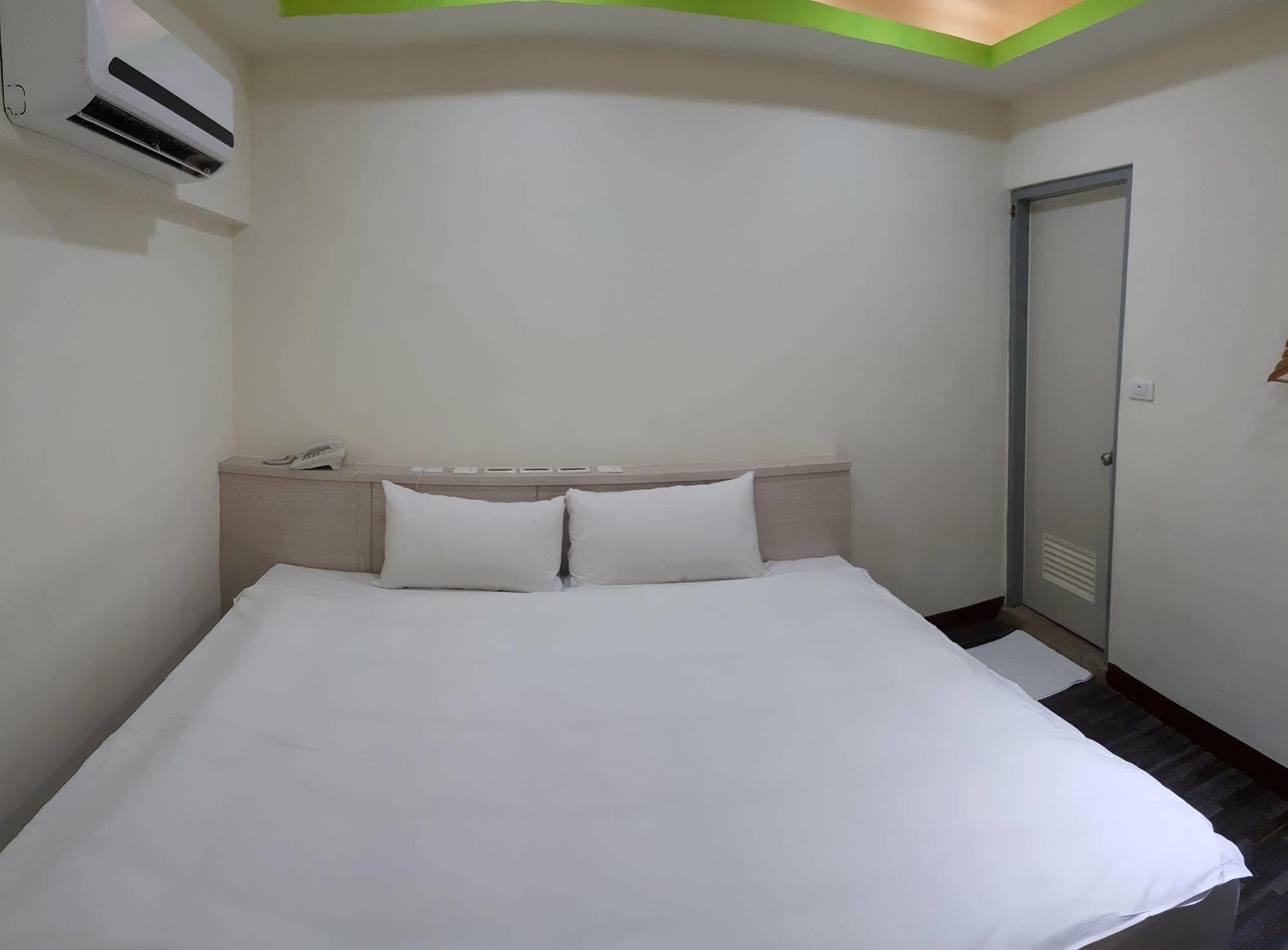Hotel 微旅時尚旅店 Douliu Exteriér fotografie