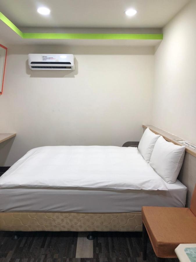 Hotel 微旅時尚旅店 Douliu Exteriér fotografie